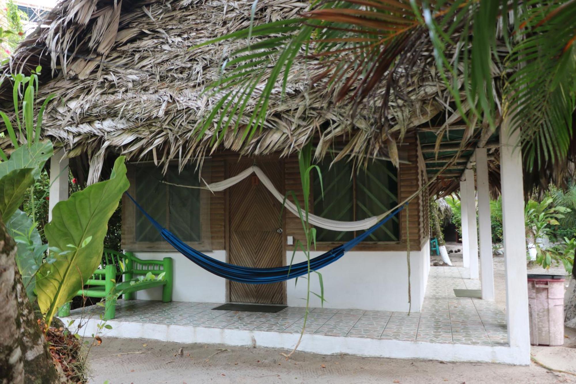 Hotel Salvador Gaviota Lívingston Exterior foto